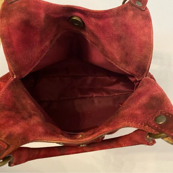 MAURIZIO TAIUTI ITALY BAG HAND RED SUEDE LEATHER BRONZE COLOR STUDS SNAP TOP - Picture 9 of 13